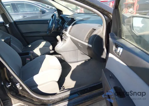 2011 Nissan Sentra 2.0Sr z USA, uszkodzony, nr VIN 3N1AB6AP7BL665175